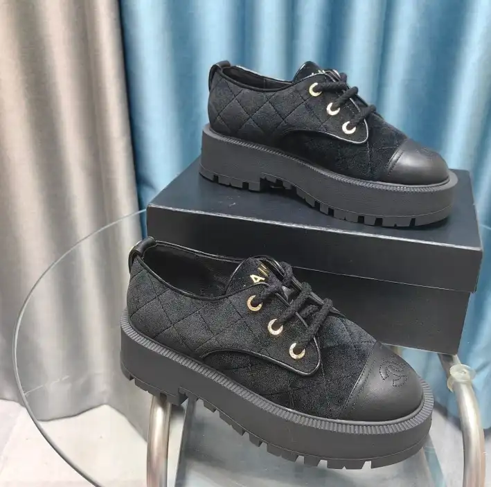 hype Chanel Boots