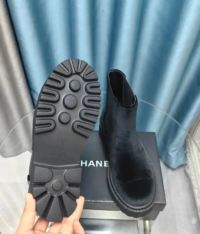 hype Chanel Boots