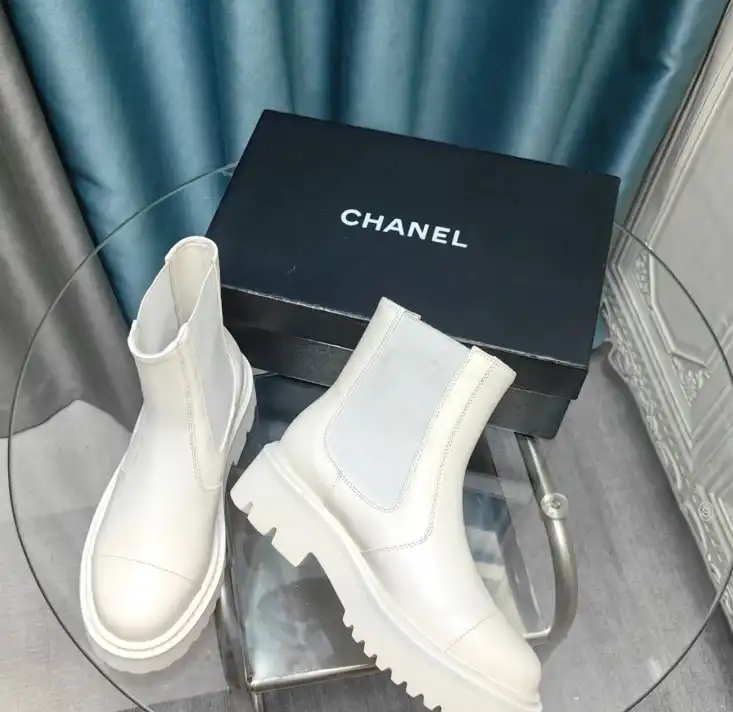 hype Chanel Boots