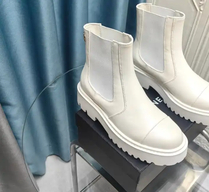 hype Chanel Boots