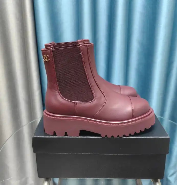 hype Chanel Boots