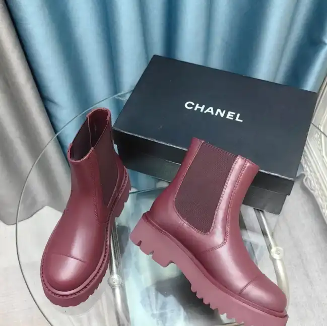 hype Chanel Boots