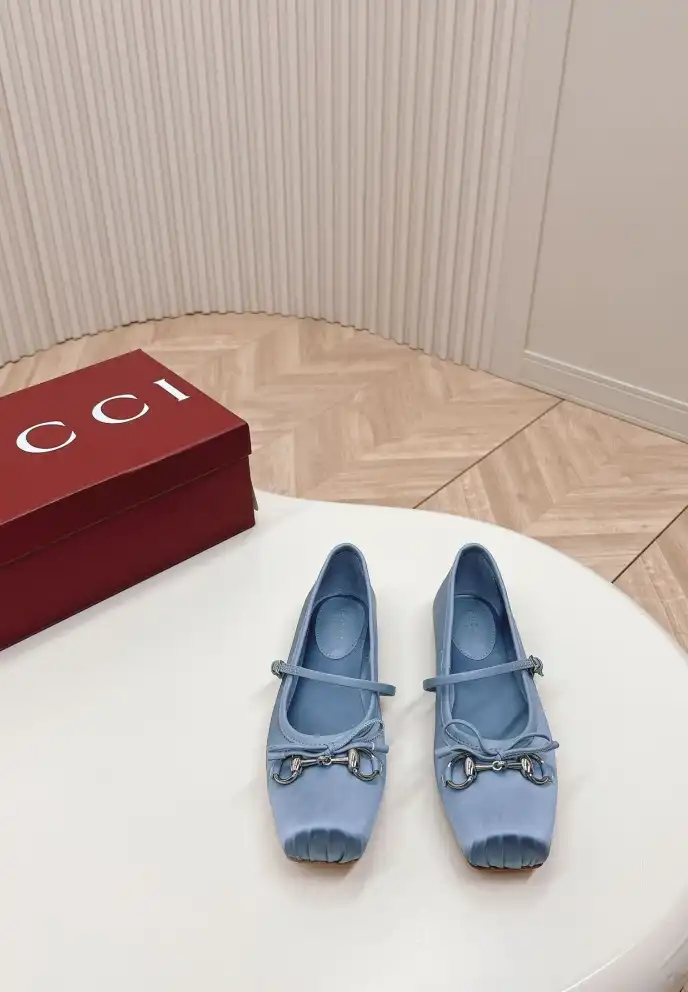 hype Gucci Flat Shoes