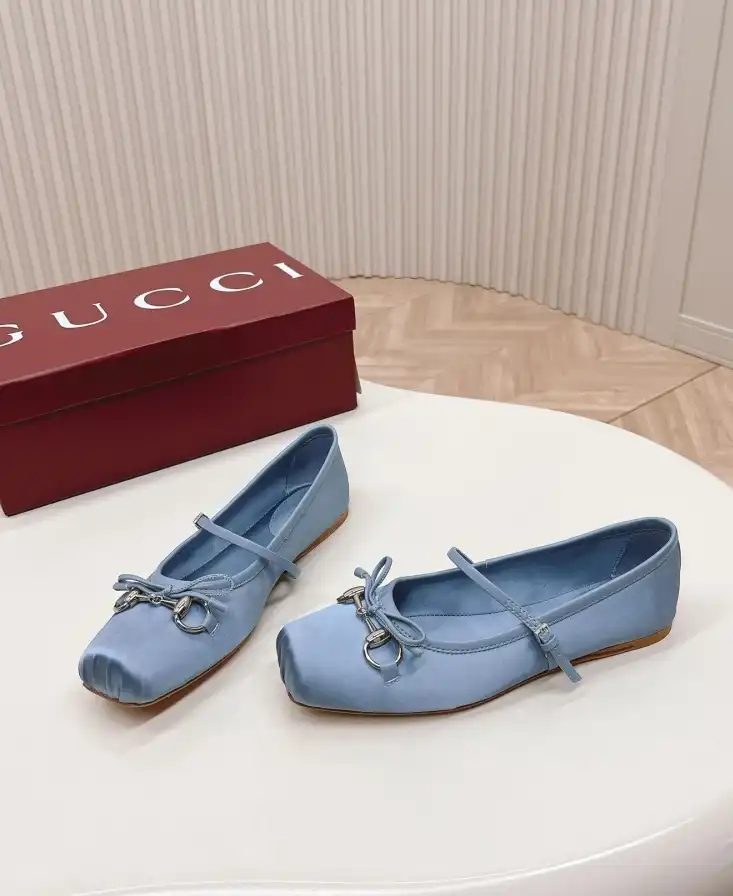 hype Gucci Flat Shoes