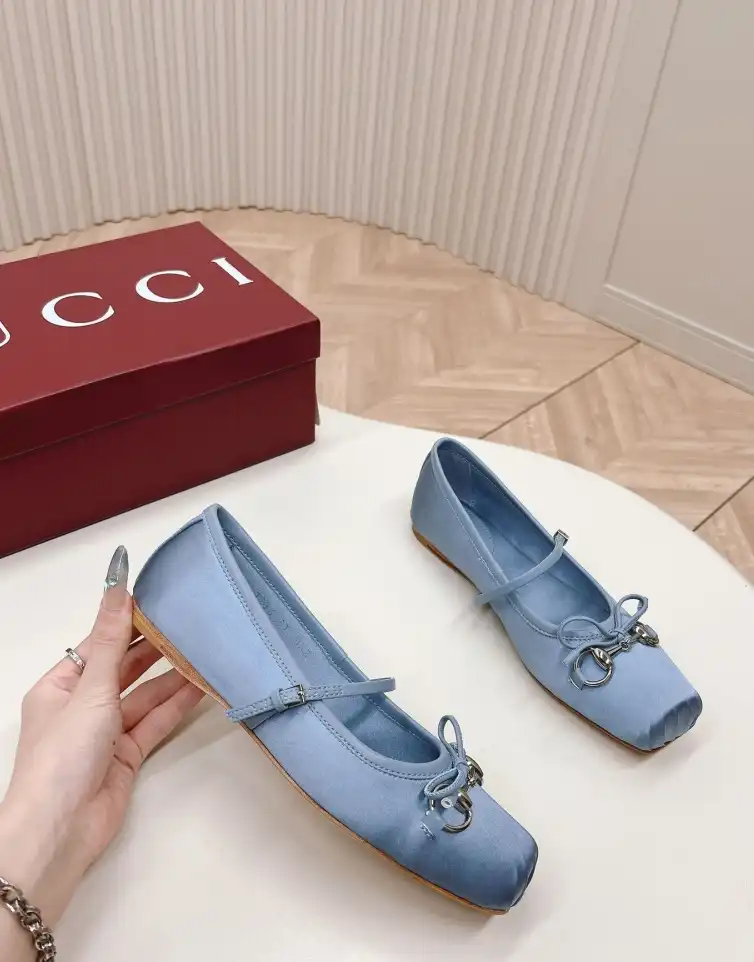 hype Gucci Flat Shoes