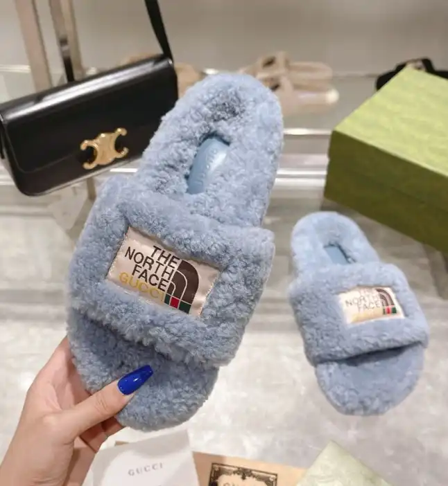 hype Gucci Slippers