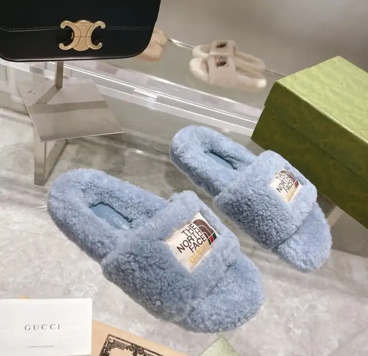 hype Gucci Slippers