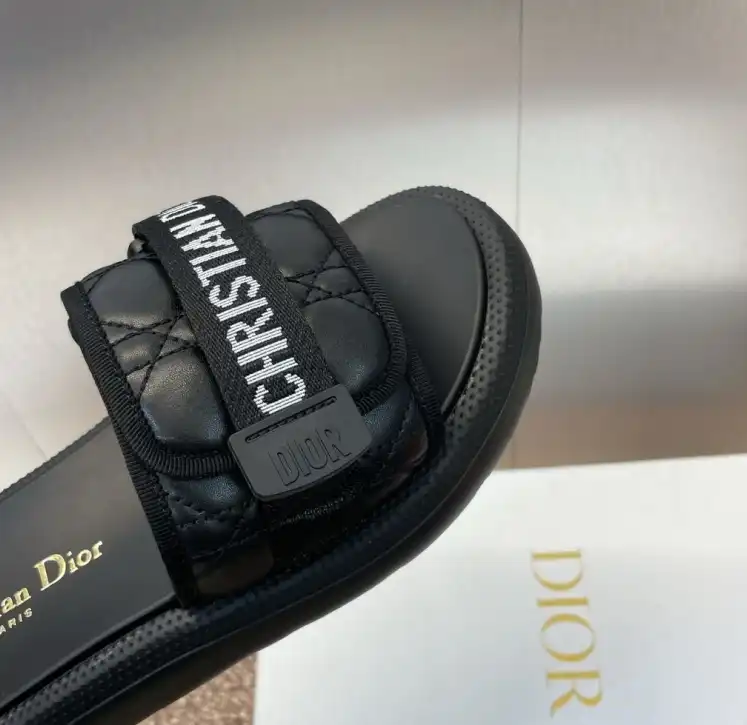 hype Christian Dior Slippers