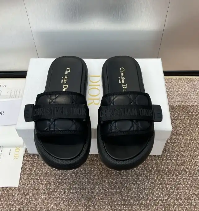 hype Christian Dior Slippers