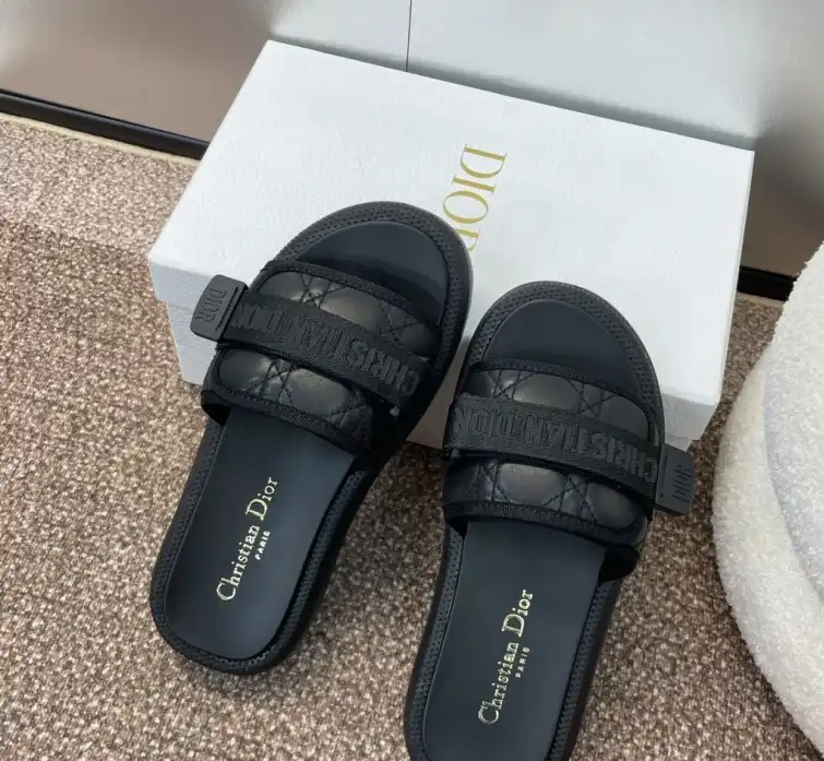 hype Christian Dior Slippers