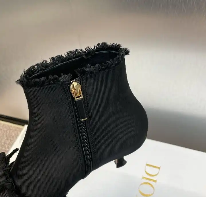 hype Christian Dior Boots