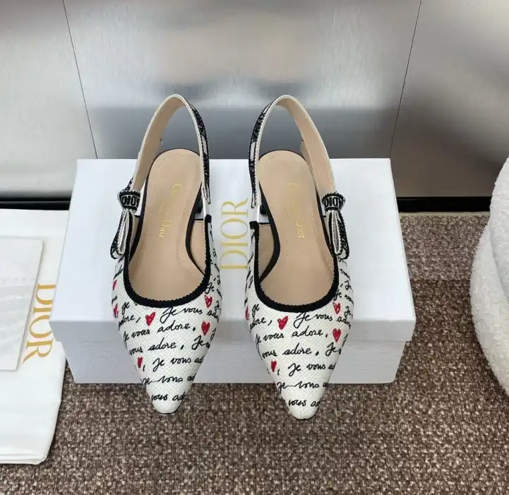 hype Christian Dior Sandals