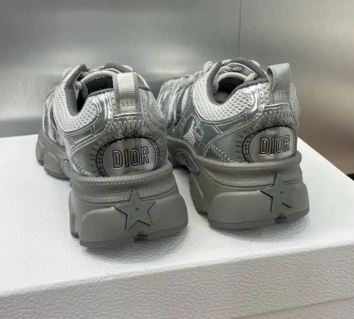 hype Christian Dior Sneakers