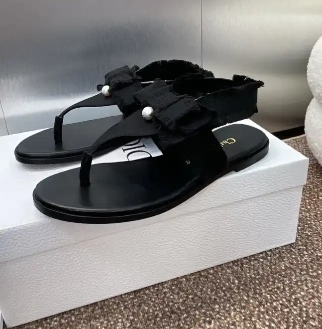 hype Christian Dior Sandals