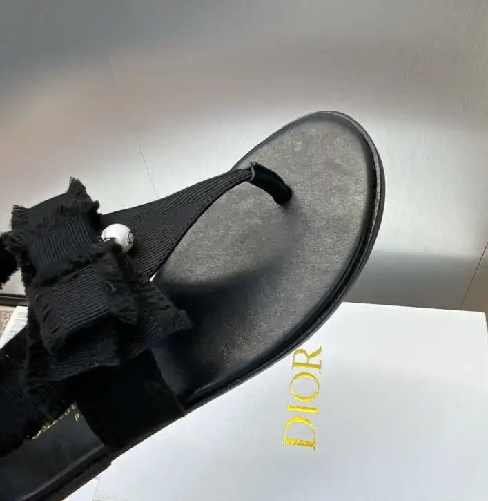 hype Christian Dior Sandals