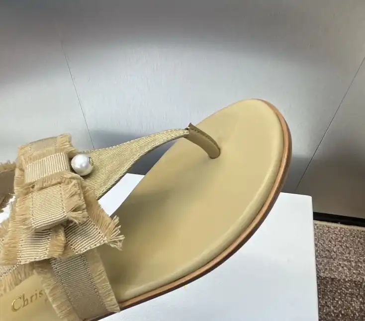 hype Christian Dior Sandals