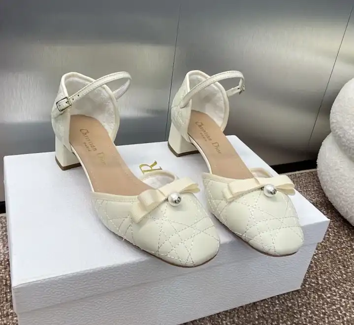 hype Christian Dior Sandals