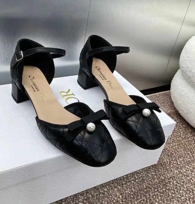 hype Christian Dior Sandals