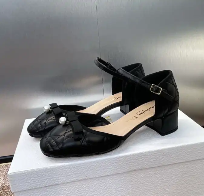 hype Christian Dior Sandals