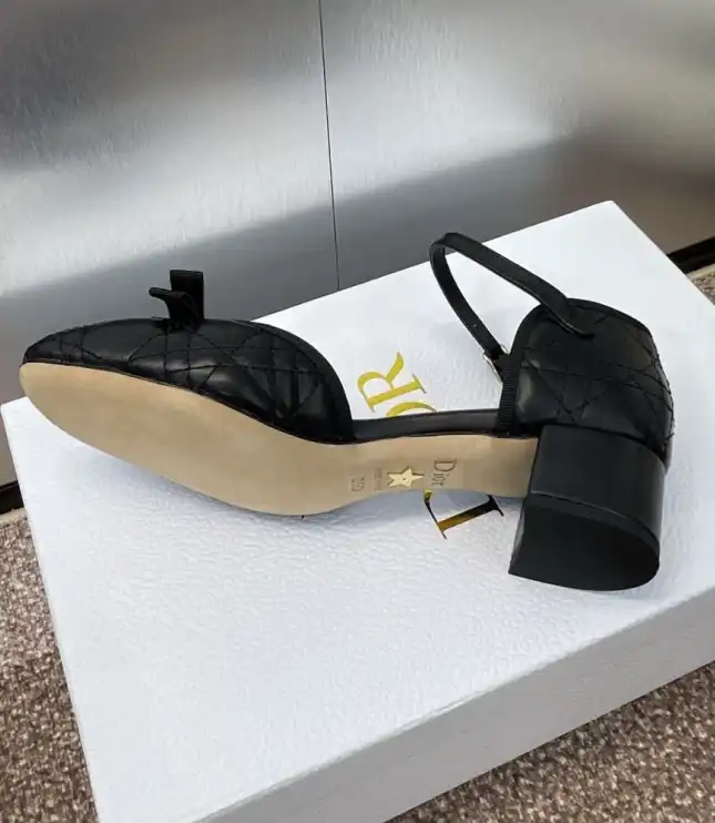 hype Christian Dior Sandals