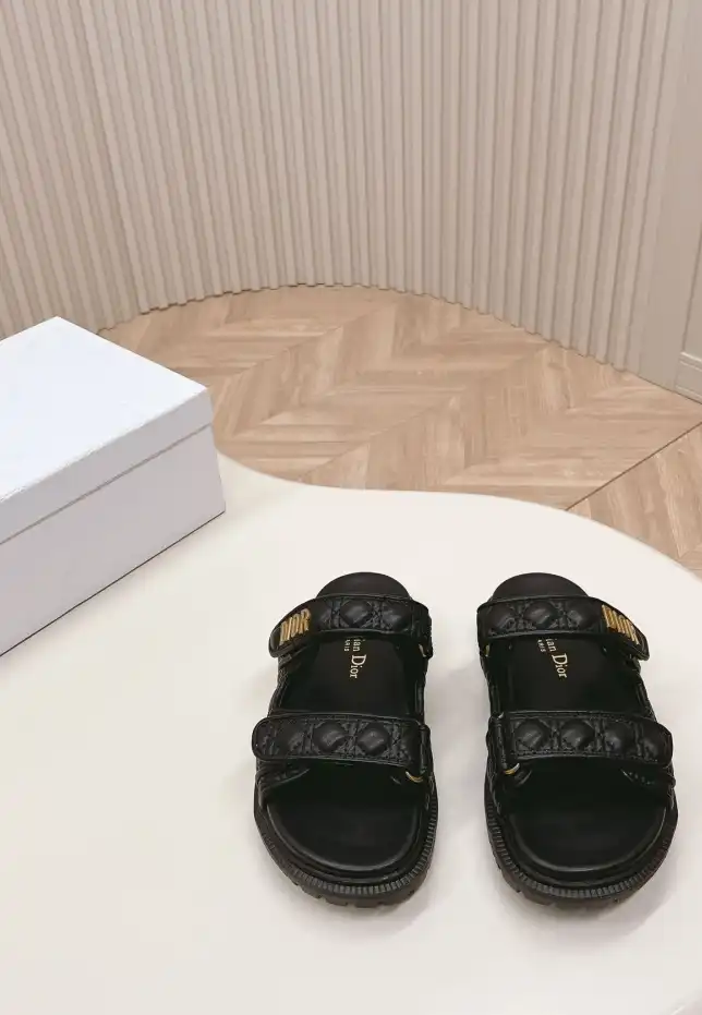 hype Christian Dior Sandals