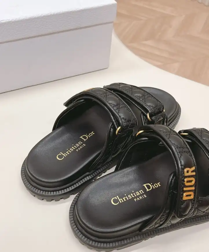 hype Christian Dior Sandals