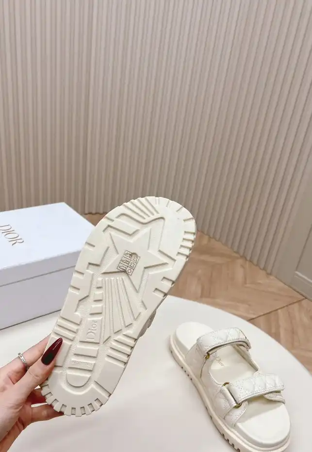 hype Christian Dior Sandals