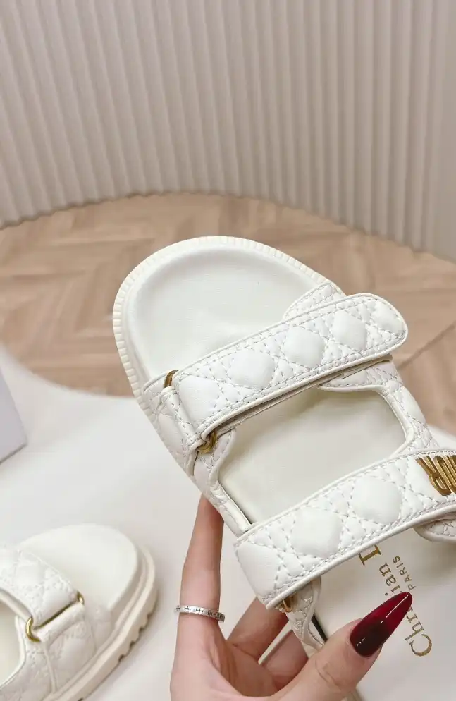 hype Christian Dior Sandals