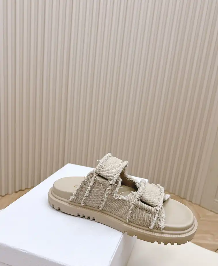 hype Christian Dior Sandals