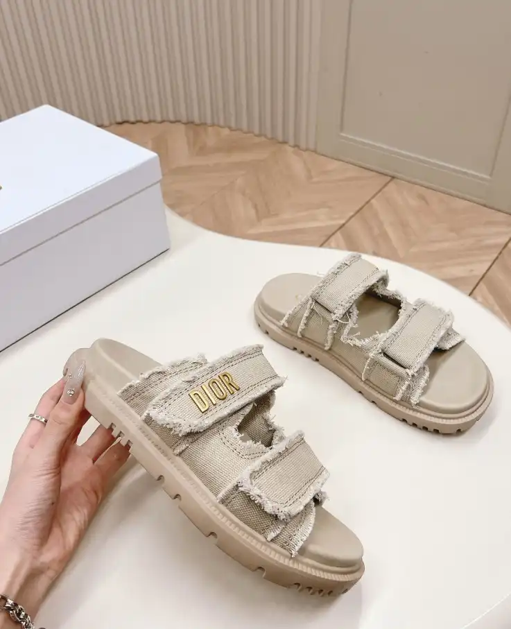 hype Christian Dior Sandals