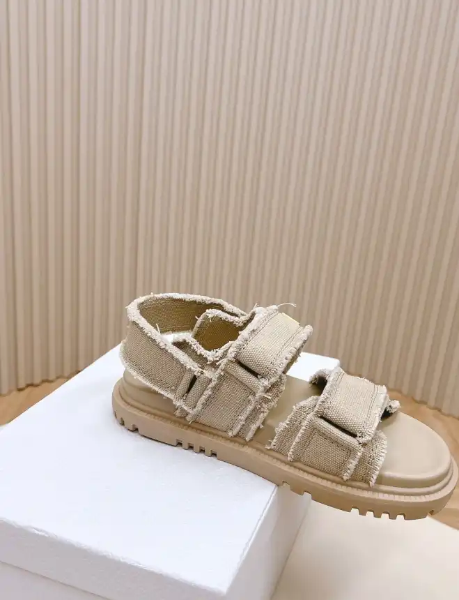 hype Christian Dior Sandals