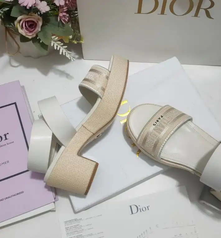 hype Christian Dior Sandals