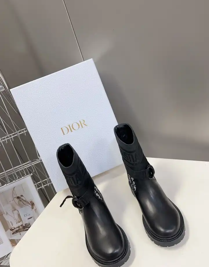 hype Christian Dior Boots