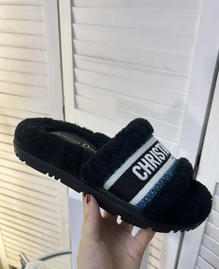 hype Christian Dior Slippers