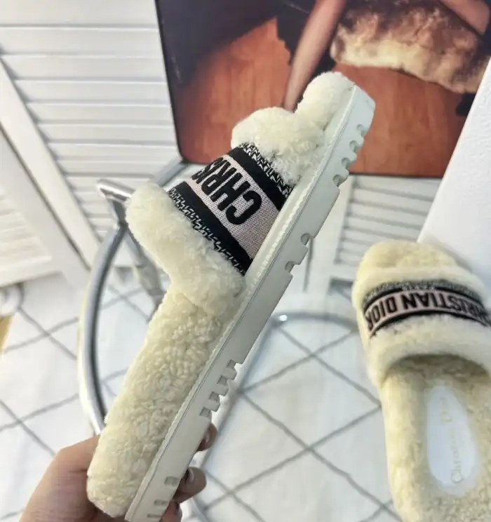 hype Christian Dior Slippers