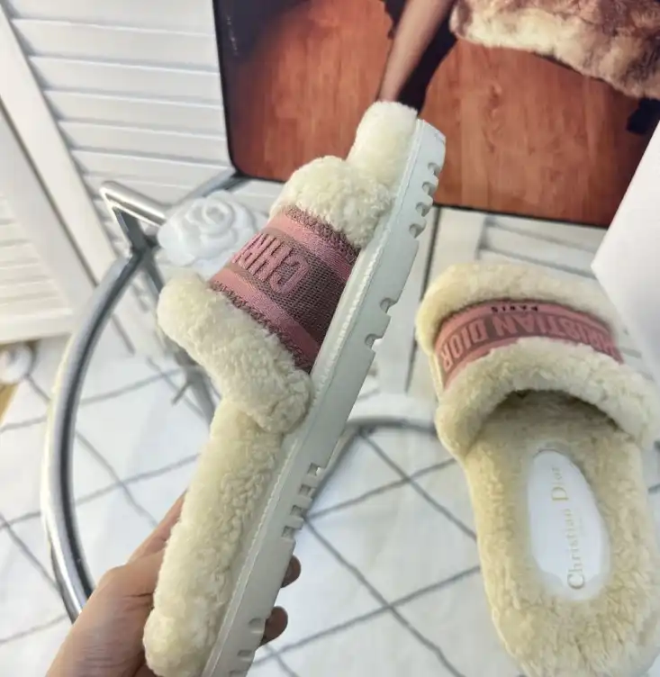 hype Christian Dior Slippers