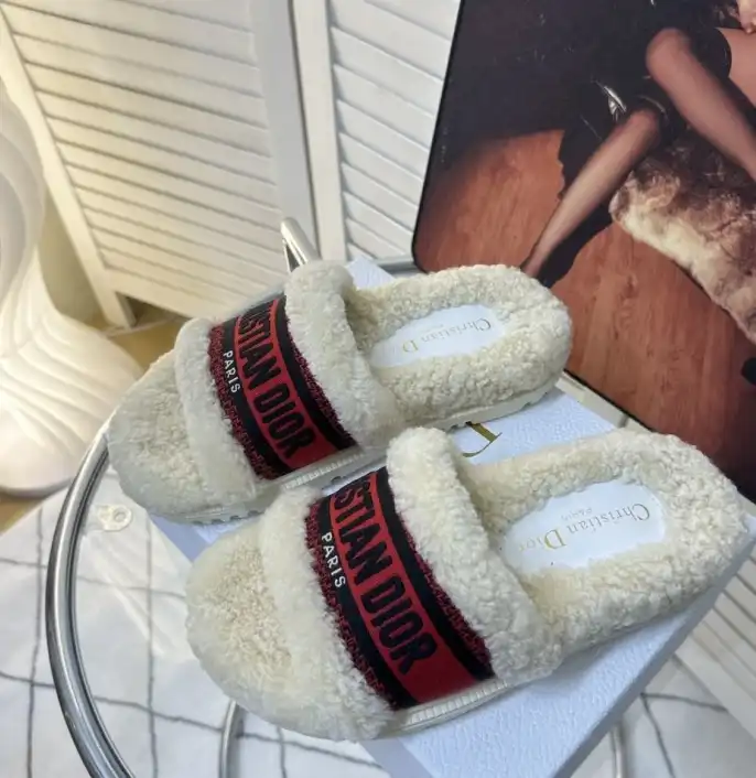 hype Christian Dior Slippers