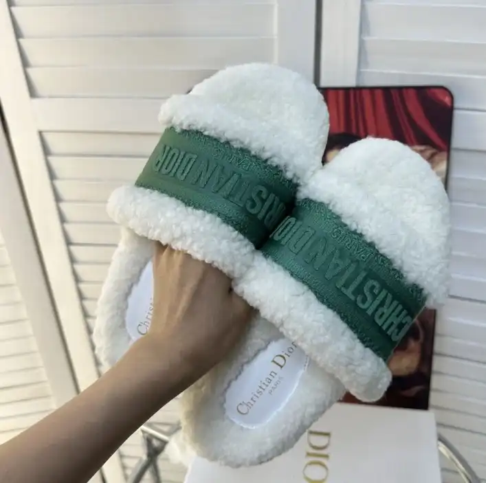 hype Christian Dior Slippers