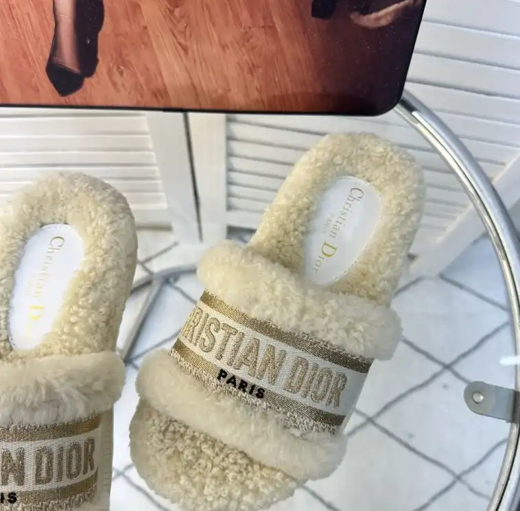 hype Christian Dior Slippers