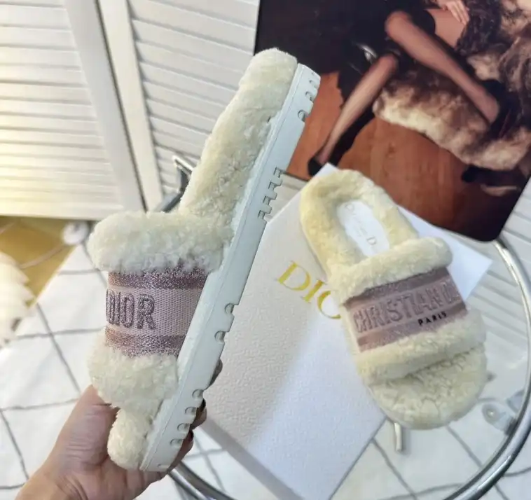 hype Christian Dior Slippers