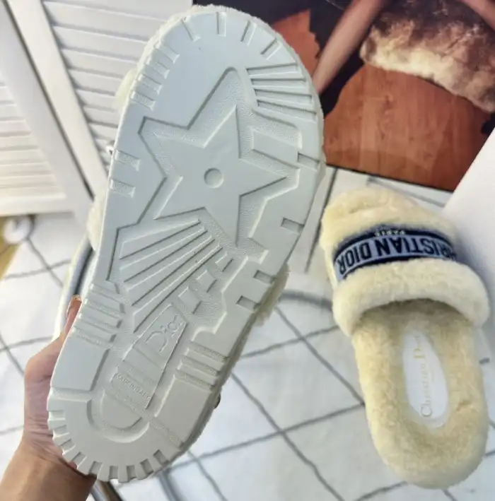 hype Christian Dior Slippers