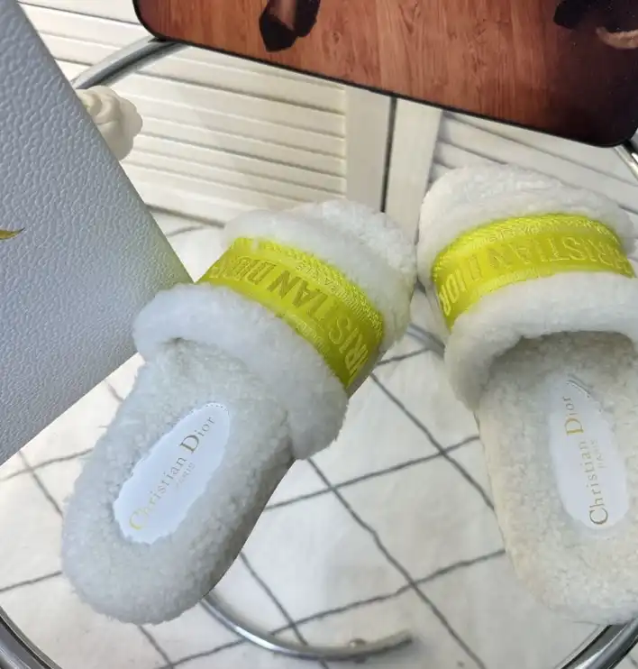 hype Christian Dior Slippers