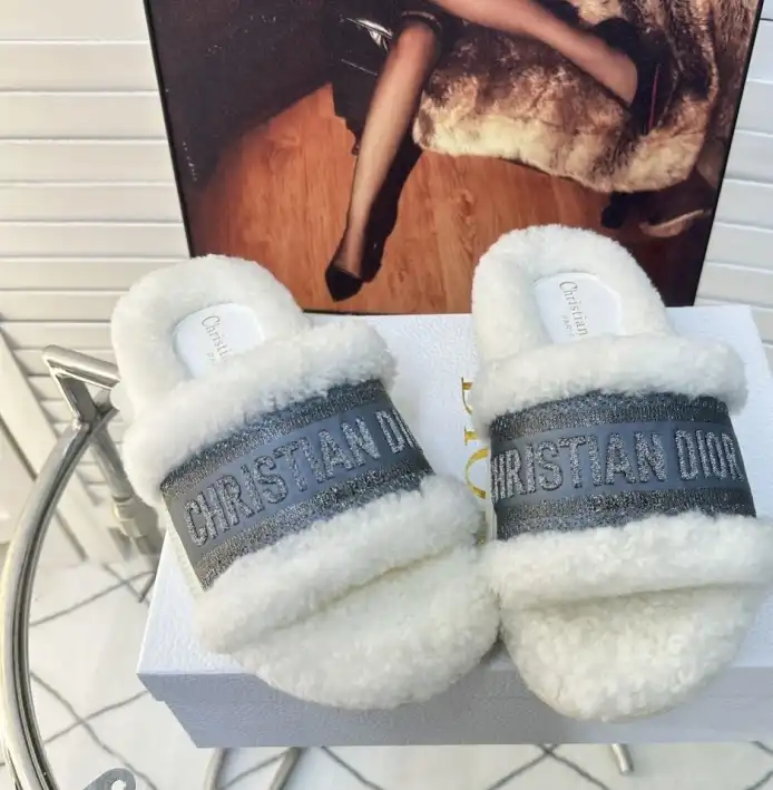 hype Christian Dior Slippers