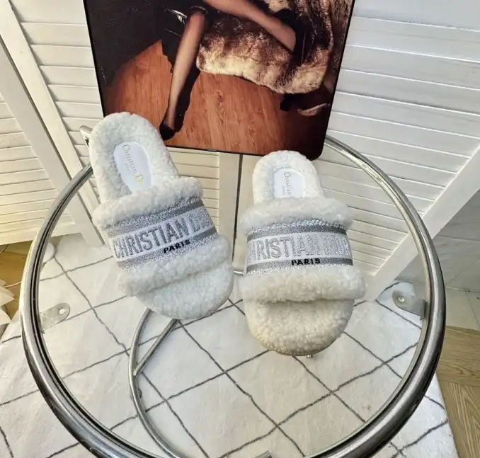 hype Christian Dior Slippers