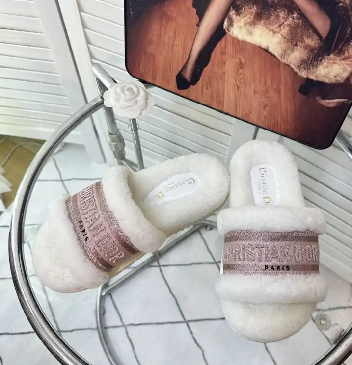 hype Christian Dior Slippers