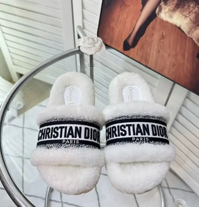 hype Christian Dior Slippers