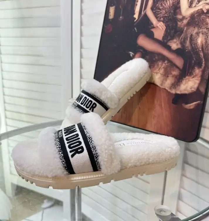 hype Christian Dior Slippers