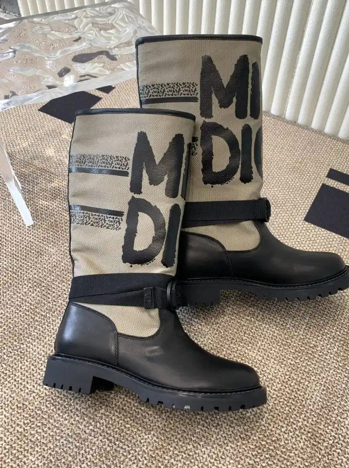 hype Christian Dior Boots