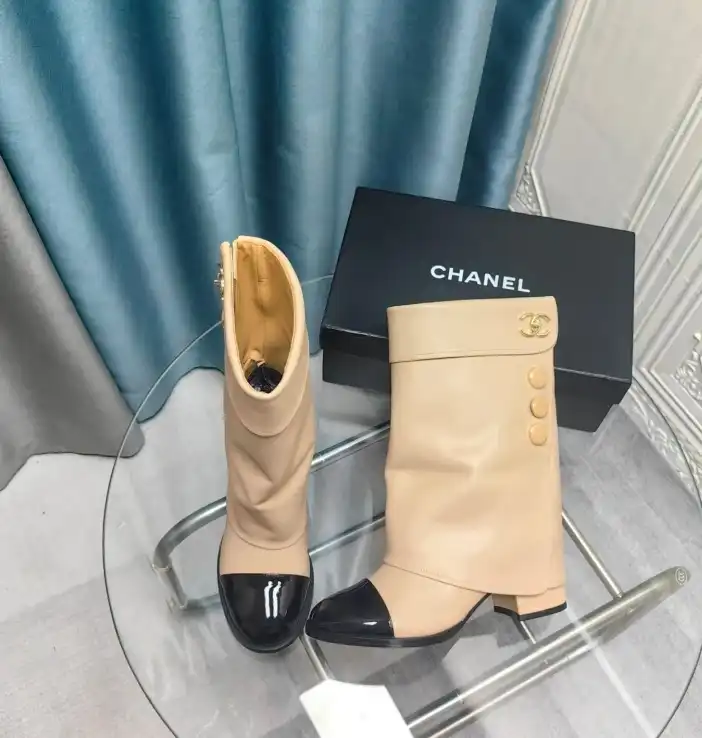 hype Chanel Boots