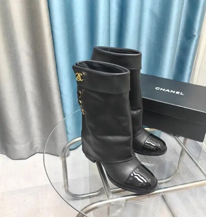 hype Chanel Boots